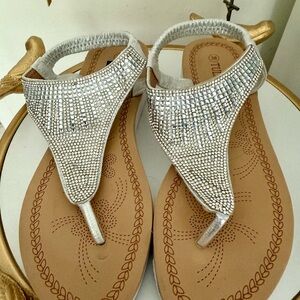 Elegant Silver Rhinestone Sandals
